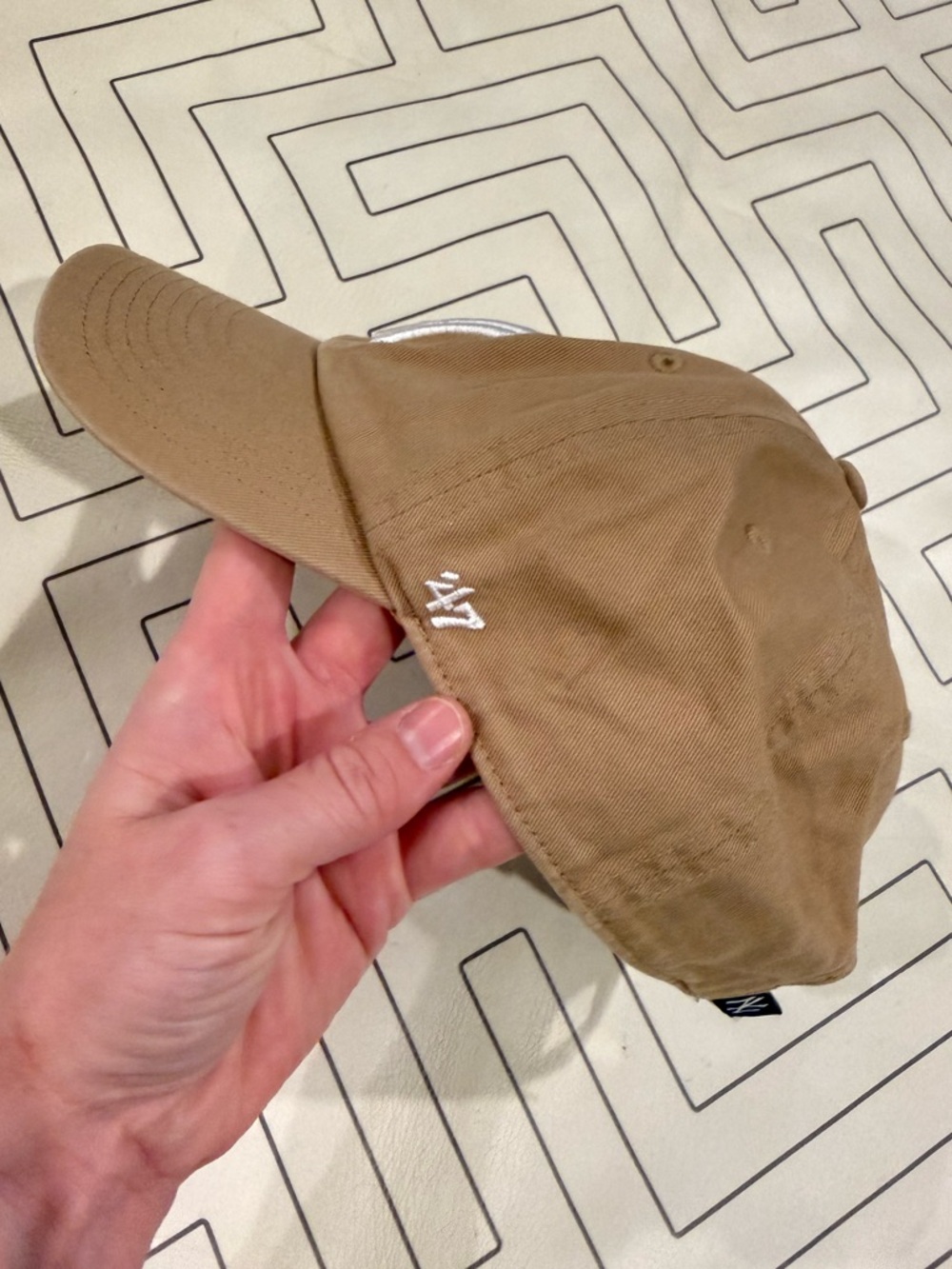 '47 Brand New York Yankees Khaki Hat - Picture 5 of 10